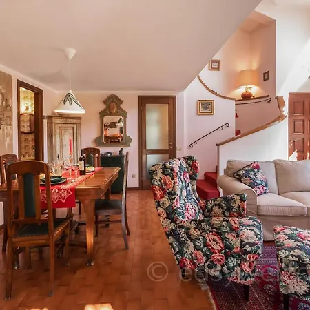 Easy Welcome Maison Jaune -