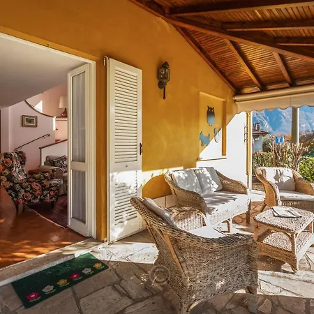 Easy Welcome Maison Jaune - *