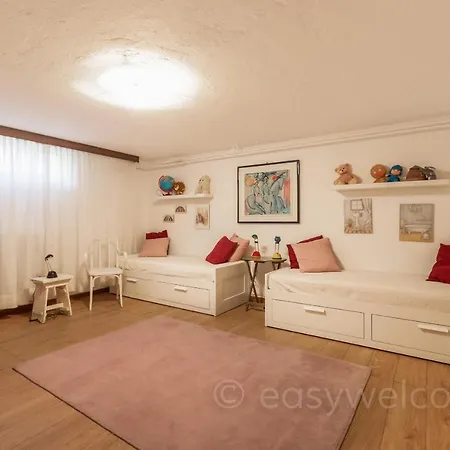 Easy Welcome Maison Jaune - Feriehus Bellagio