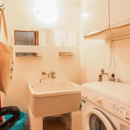 Feriehus Easy Welcome Maison Jaune - *